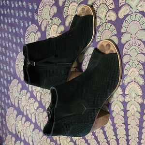 Tom's Peep Toe Booties Leather